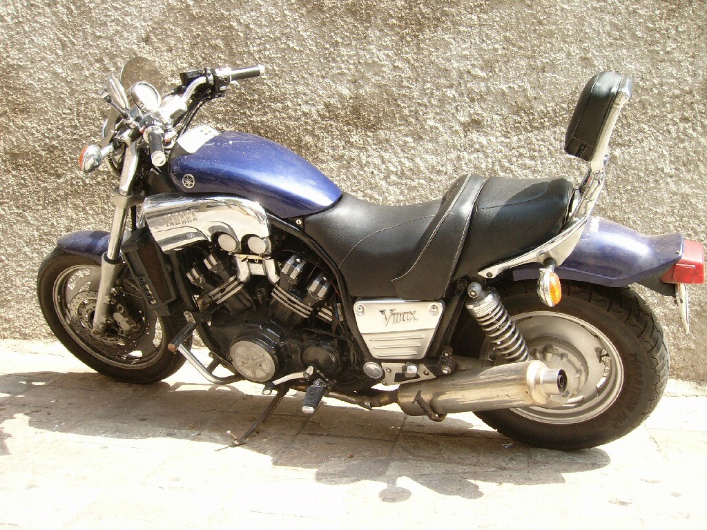 photo_moto_yamaha_vmax_10.jpg